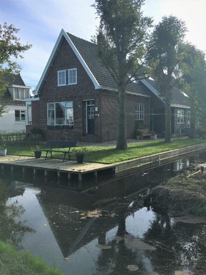 Bed and Breakfast Idyllic Farmhouse Landsmeer Exterior foto
